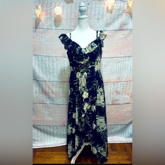Mgiacy Dresses & Skirts - Mgiacy Off-Shoulder Blue Floral Ruffled Dress Size L